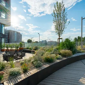 Aparthotel Residence, Marina Tower - Danube