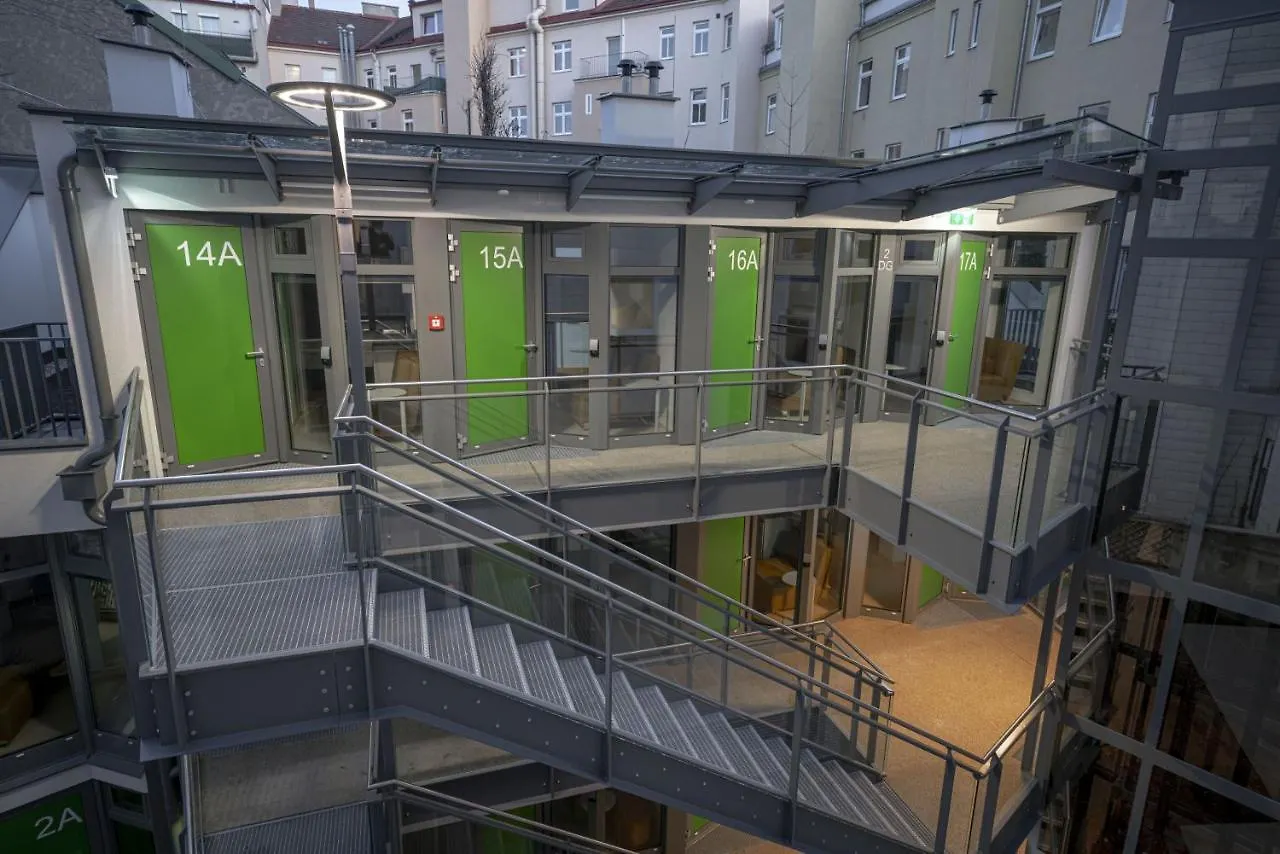 Hotel Smart Nano Living - Wien Hauptbahnhof - Self Check-In