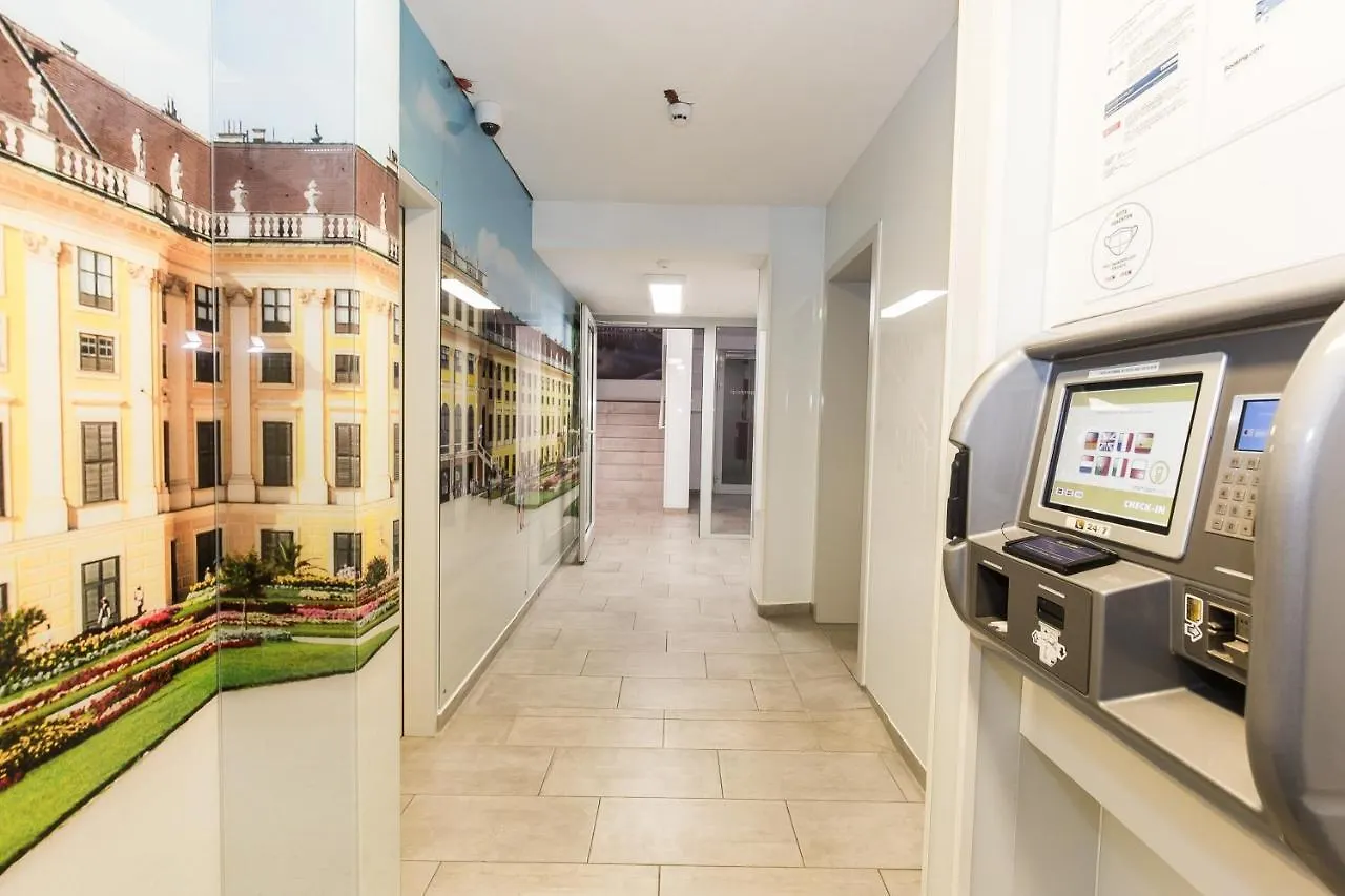 Hotel Smart Nano Living - Wien Hauptbahnhof - Self Check-In